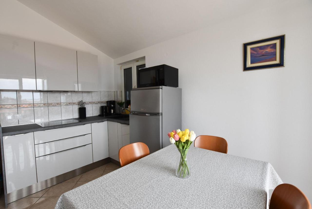 Apartments Karmen I Primošten Extérieur photo