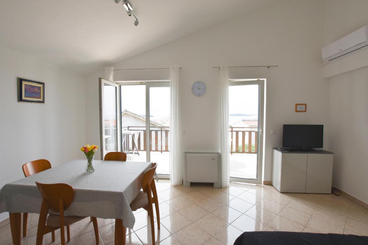 Apartments Karmen I Primošten Extérieur photo