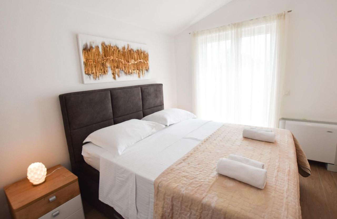 Apartments Karmen I Primošten Extérieur photo