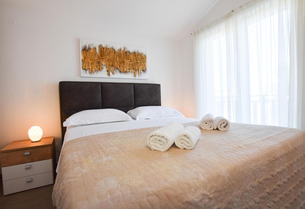 Apartments Karmen I Primošten Extérieur photo