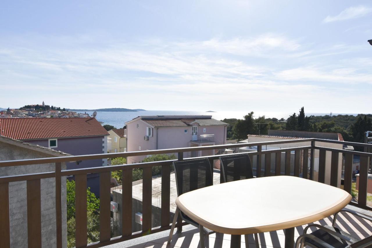 Apartments Karmen I Primošten Extérieur photo