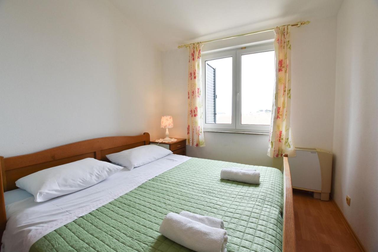 Apartments Karmen I Primošten Extérieur photo