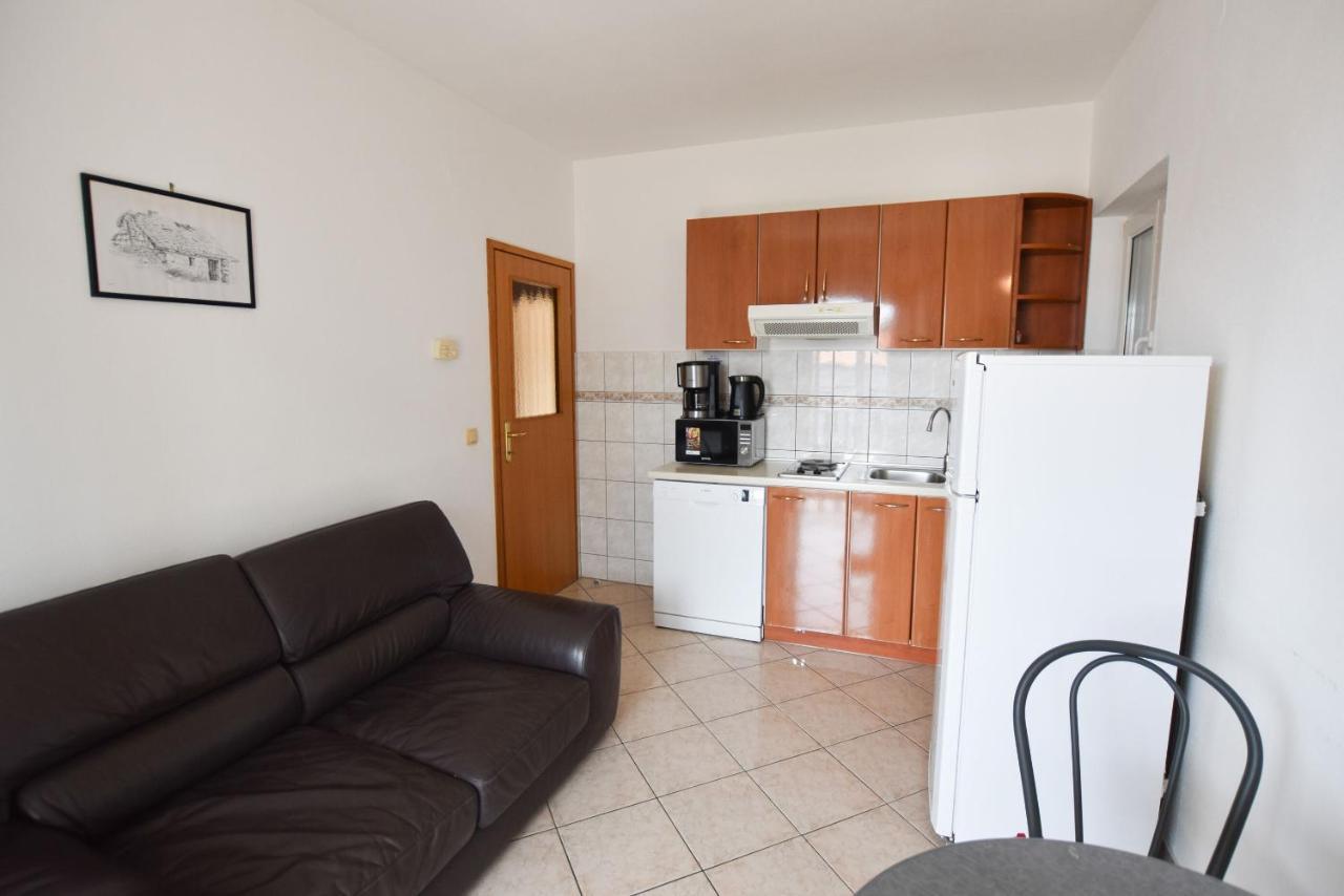 Apartments Karmen I Primošten Extérieur photo